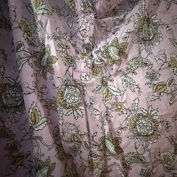 Lane Bryant Lilac Floral Cotton Shirt – 26/28 – Button Detail – Dress Up or Down - Picture 2 of 8